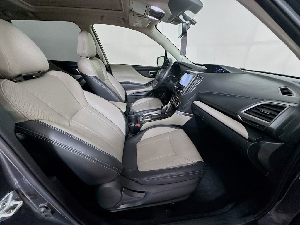 Used 2022 Subaru Forester Limited image 36