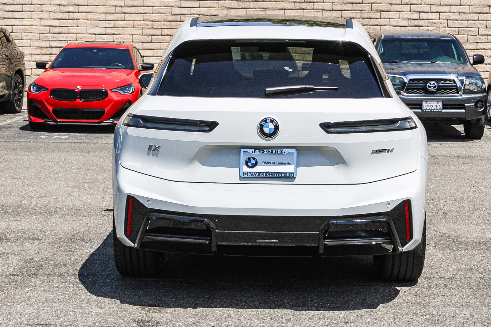 New 2026 BMW iX xDrive60 w/ M Sport Package AWD/4WD image 5