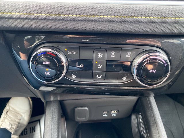 Used 2025 Chevrolet TrailBlazer ACTIV w/ Convenience Package AWD/4WD image 17