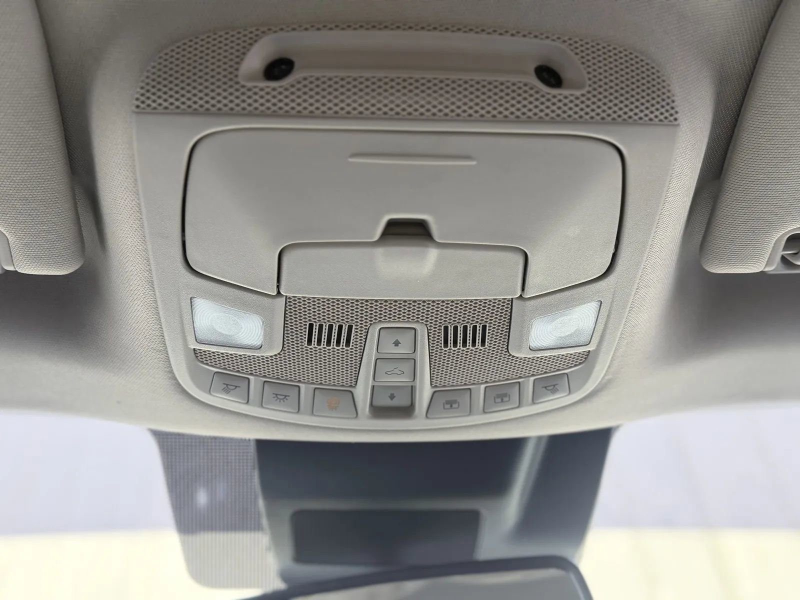 Used 2018 Ford Expedition Platinum image 45