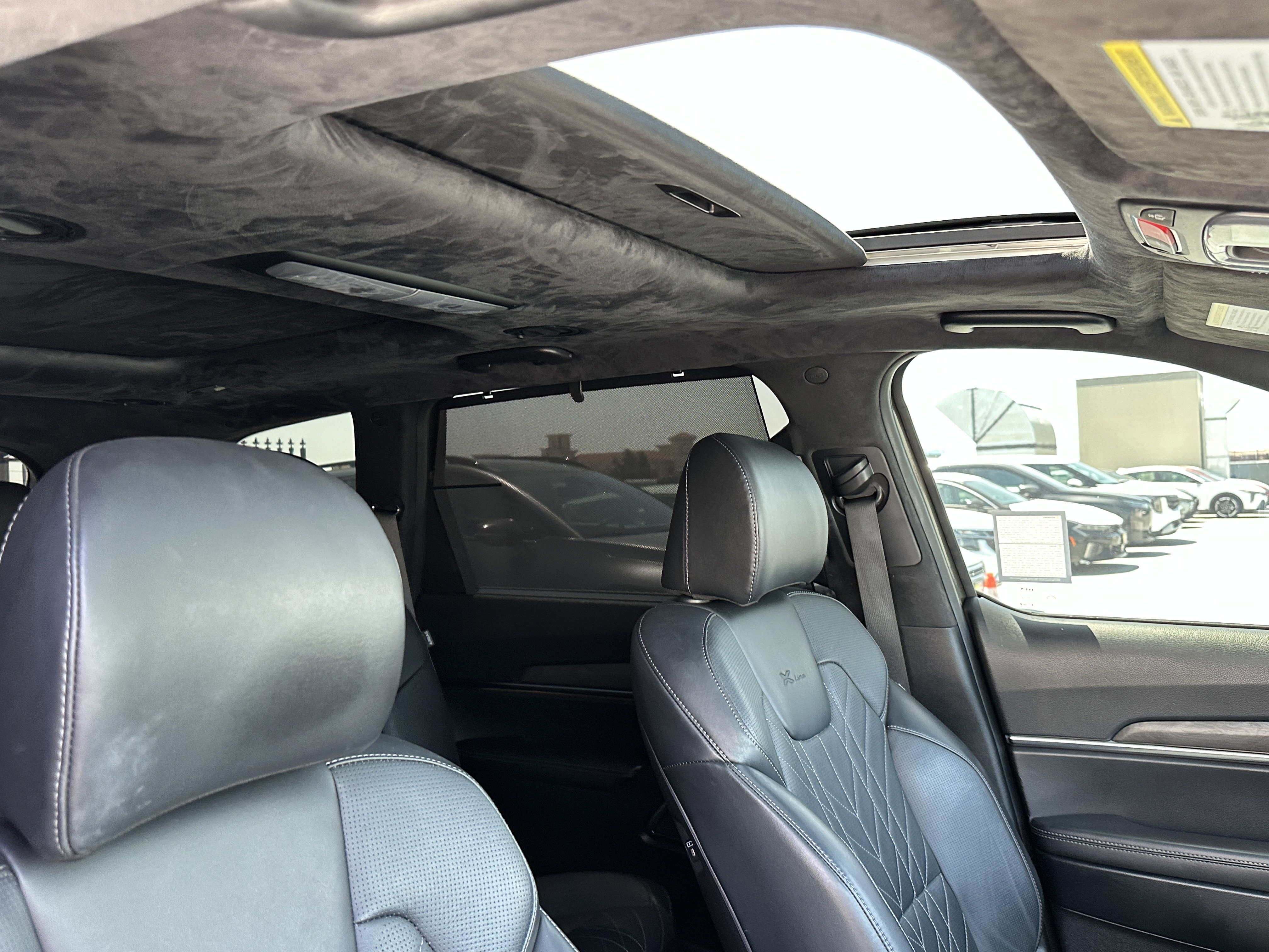 Used 2024 Kia Telluride SX Prestige X-Line AWD/4WD image 19