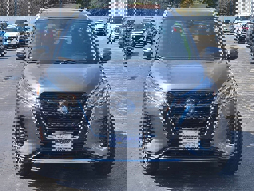 Used 2023 Nissan Kicks SV image 4