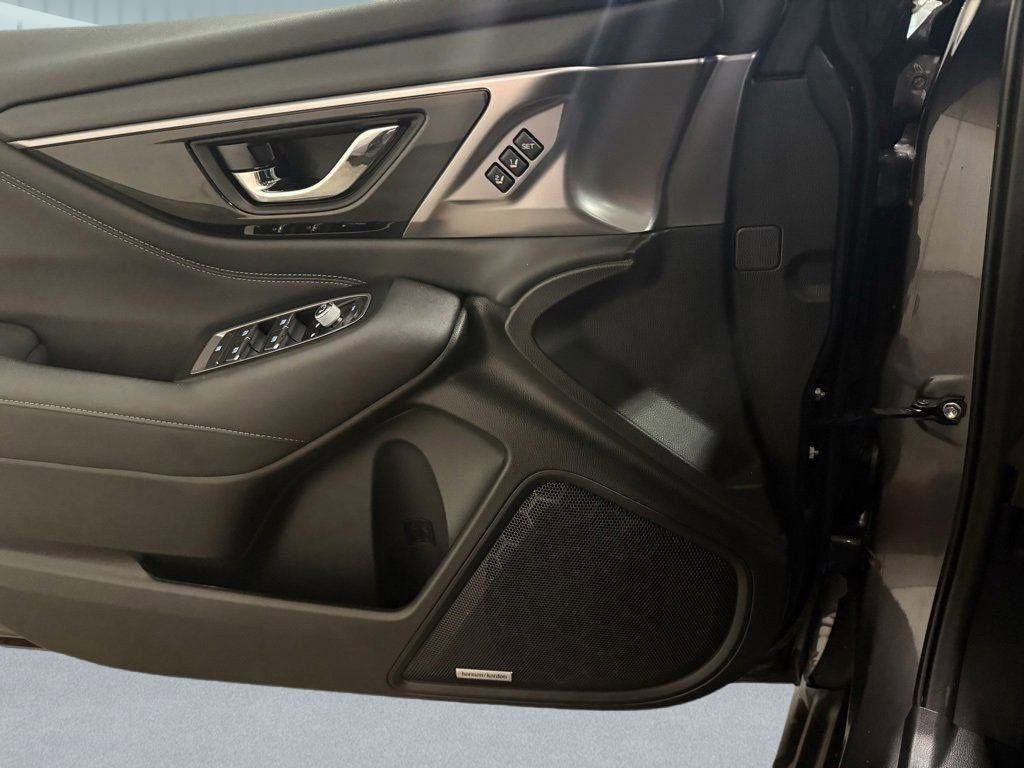 Used 2024 Subaru Outback Touring XT w/ Popular Package #2 image 24