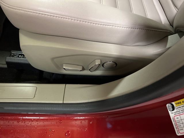 Used 2019 Ford Fusion SEL image 48