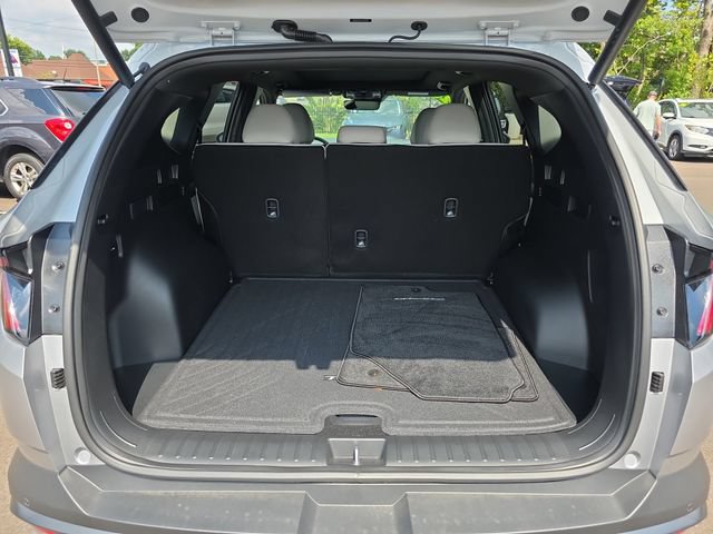 Used 2026 Hyundai Tucson Limited FWD image 13