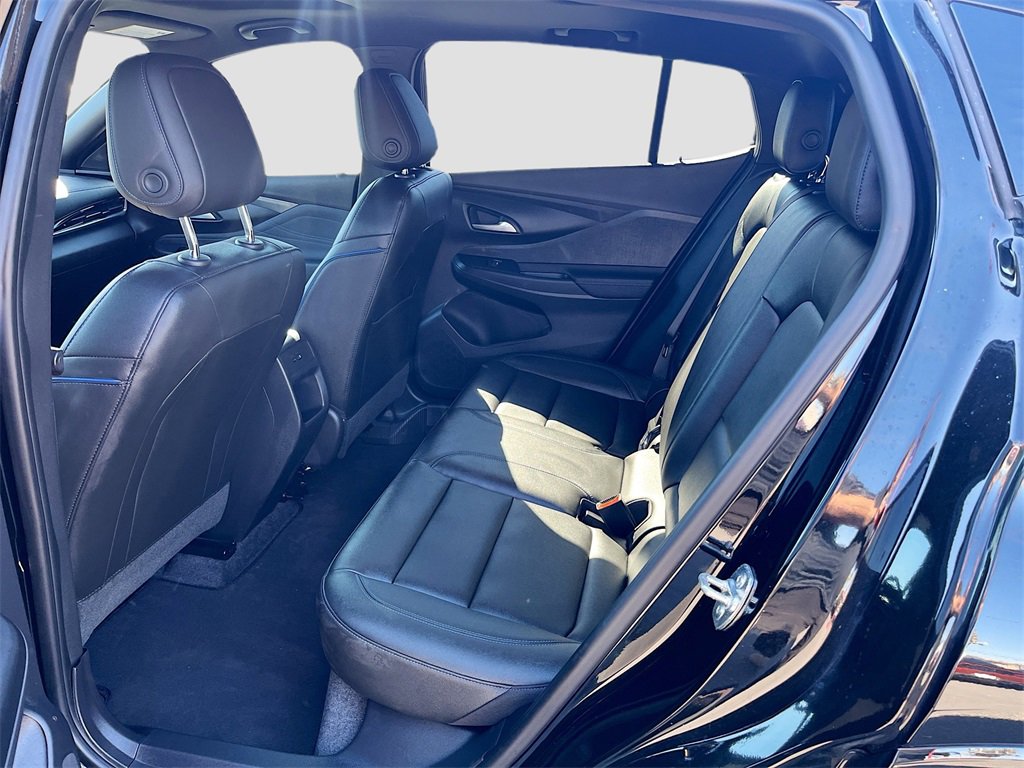 Used 2025 Buick Envista Sport Touring w/ Experience Buick Package image 25