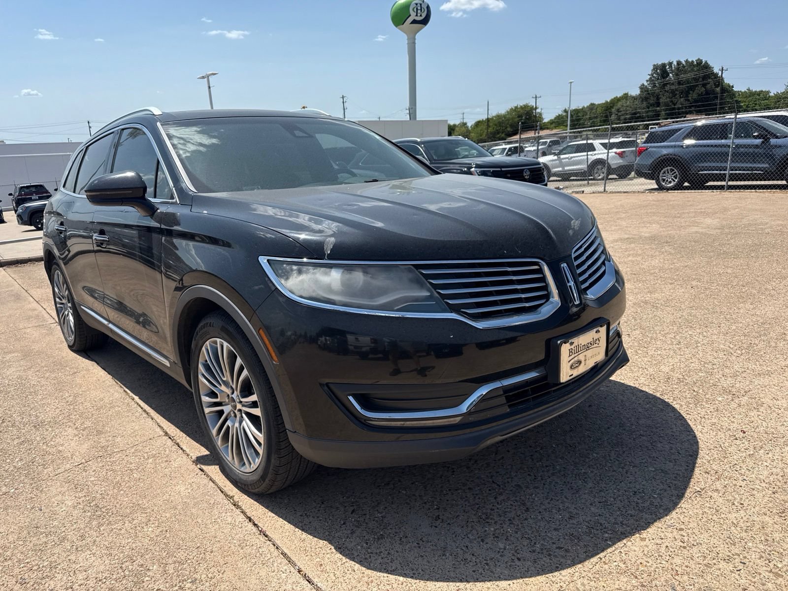 Used 2016 Lincoln MKX Reserve w/ Climate Package FWD image 1