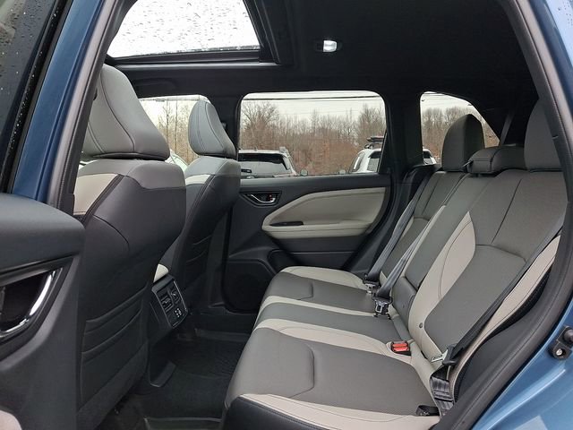 Used 2025 Subaru Forester Limited image 11