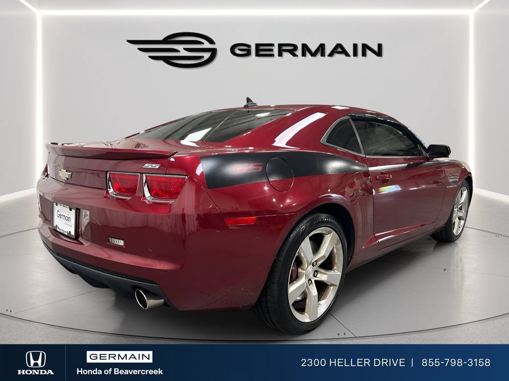 Used 2011 Chevrolet Camaro SS RWD image 8