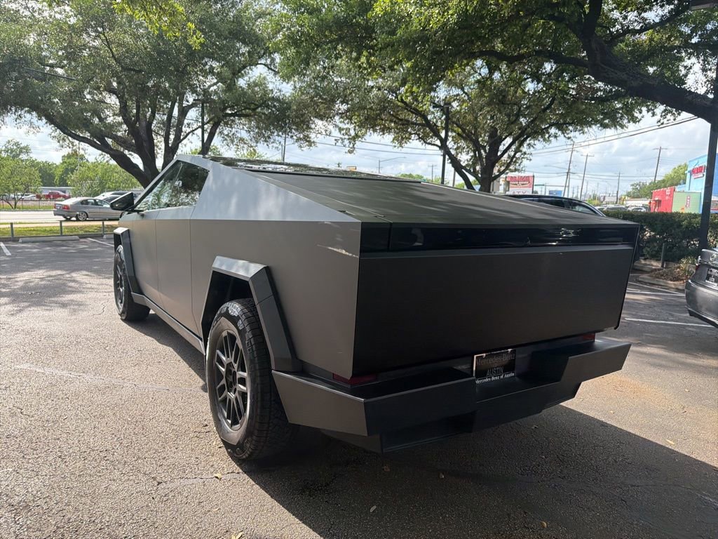 Used 2024 Tesla Cybertruck Cyberbeast image 5