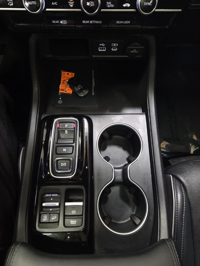 Used 2023 Honda Pilot Elite image 27