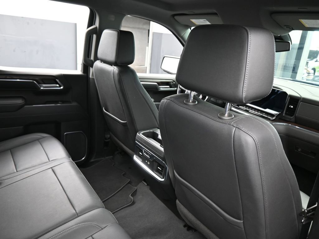 Used 2023 GMC Sierra 1500 SLT w/ SLT Premium Plus Package RWD image 52