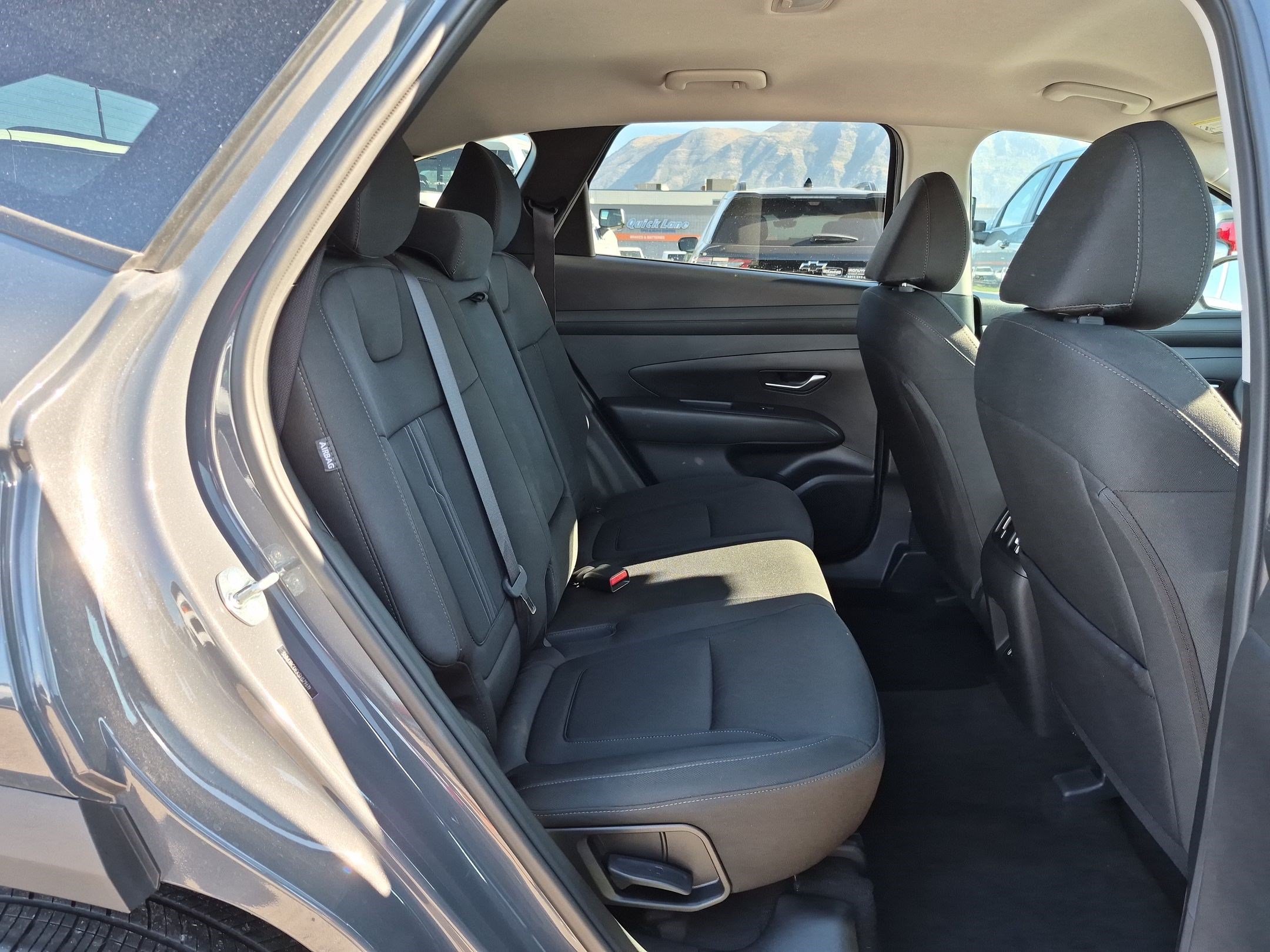 Used 2025 Hyundai Tucson SEL AWD/4WD image 29