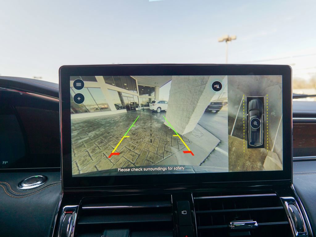 Used 2023 Lincoln Navigator L Black Label image 30