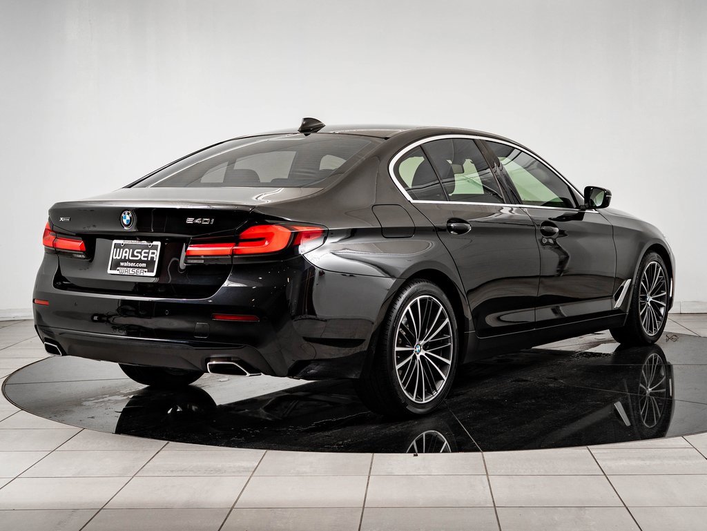 Used 2021 BMW 540i xDrive w/ Premium Package image 6