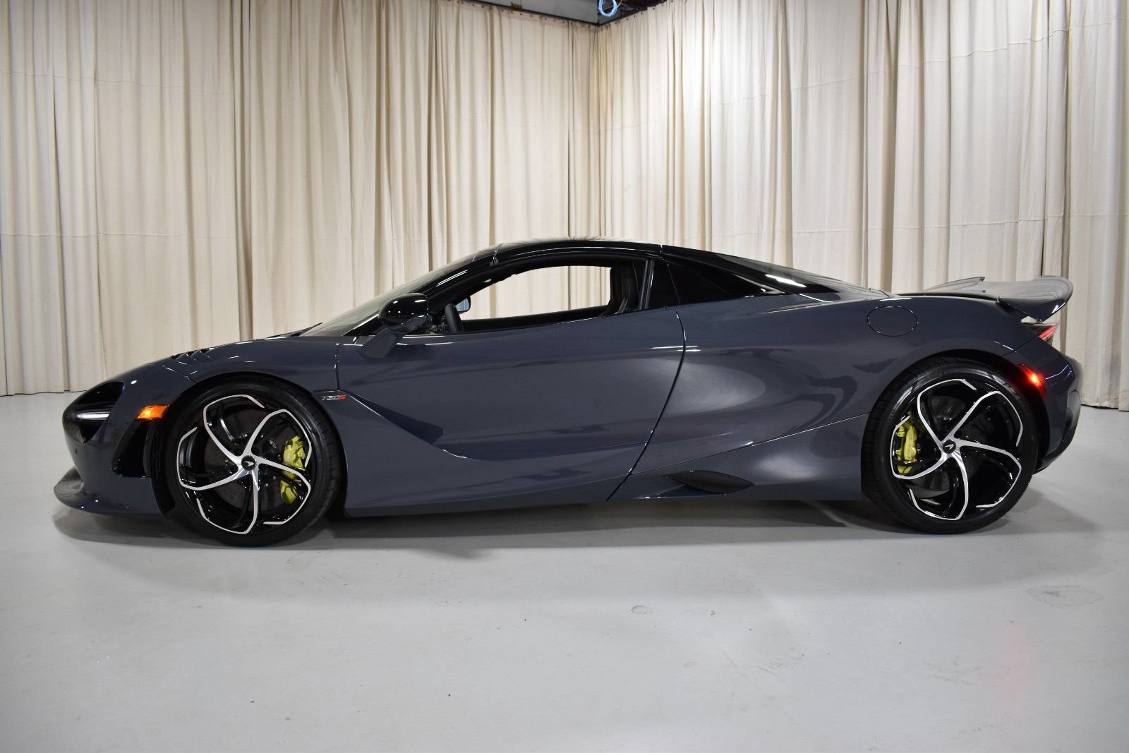 New 2027 McLaren 750S Spider RWD image 10