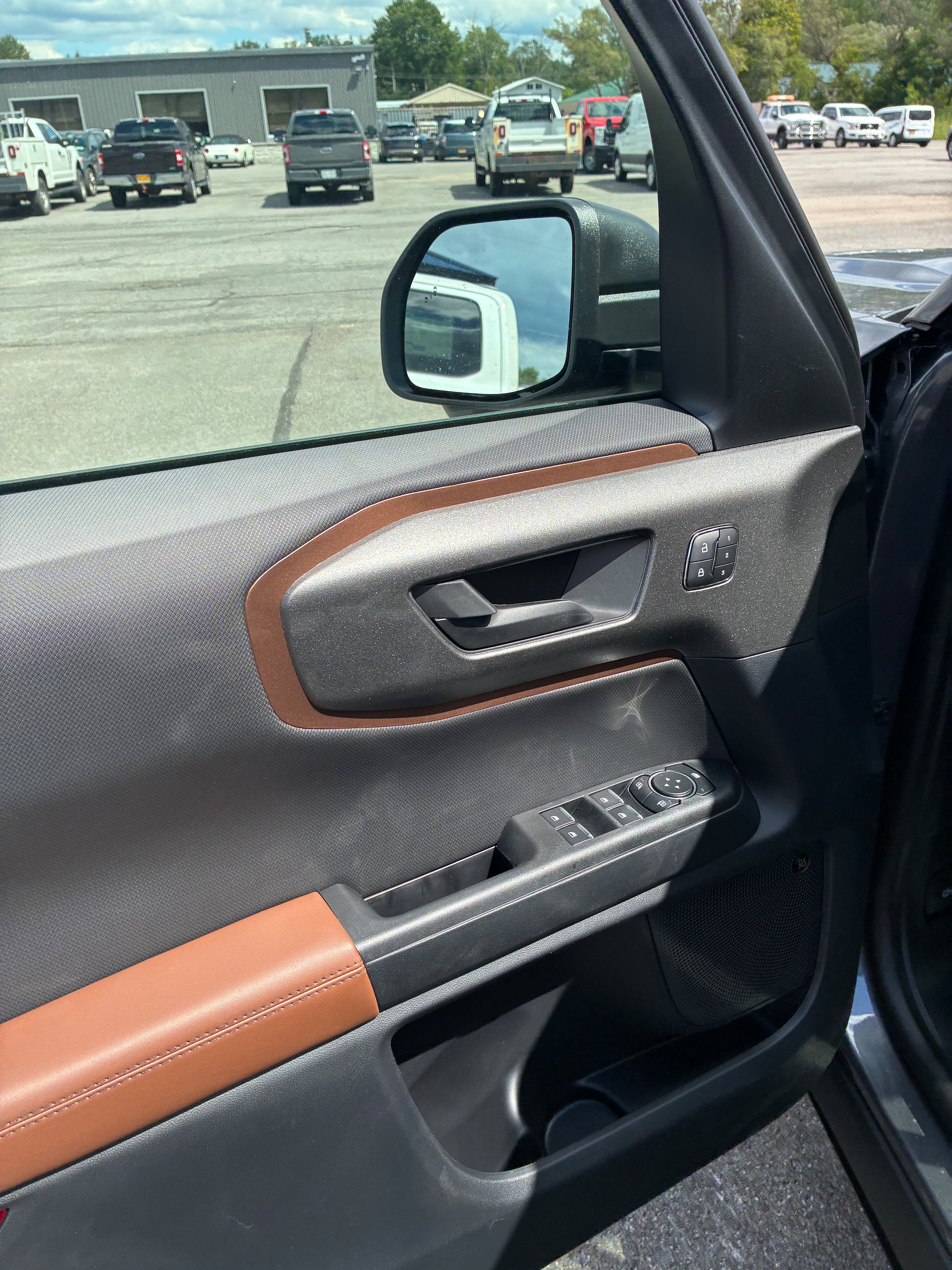 New 2026 Ford Bronco Sport Outer Banks w/ Outer Banks Tech Package+ AWD/4WD image 6