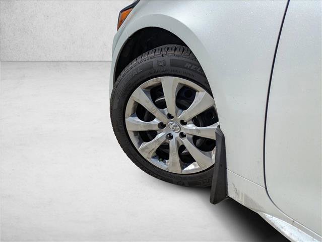 Used 2024 Toyota Corolla LE image 11