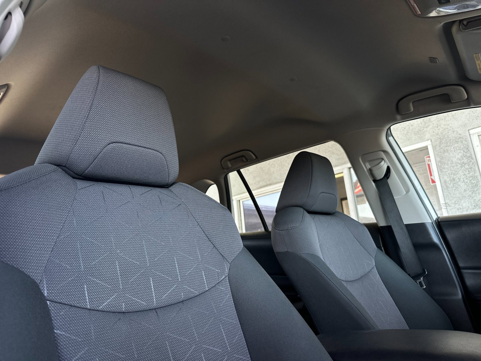 Used 2024 Toyota RAV4 XLE image 26