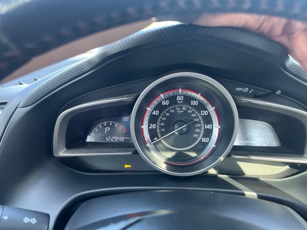 Used 2016 MAZDA MAZDA3 i Touring FWD image 7