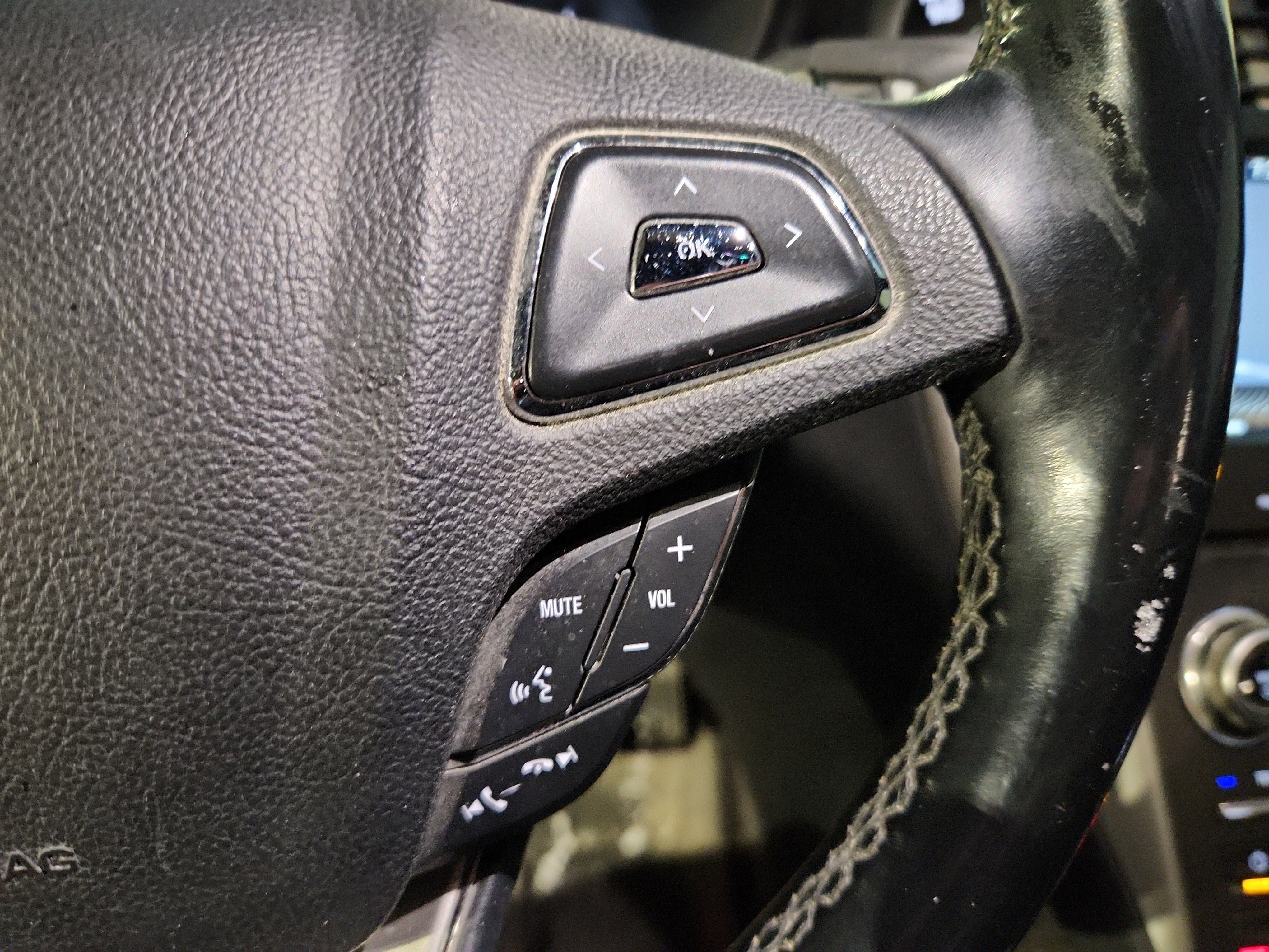 Used 2017 Lincoln MKC Select w/ Select Plus Package image 6