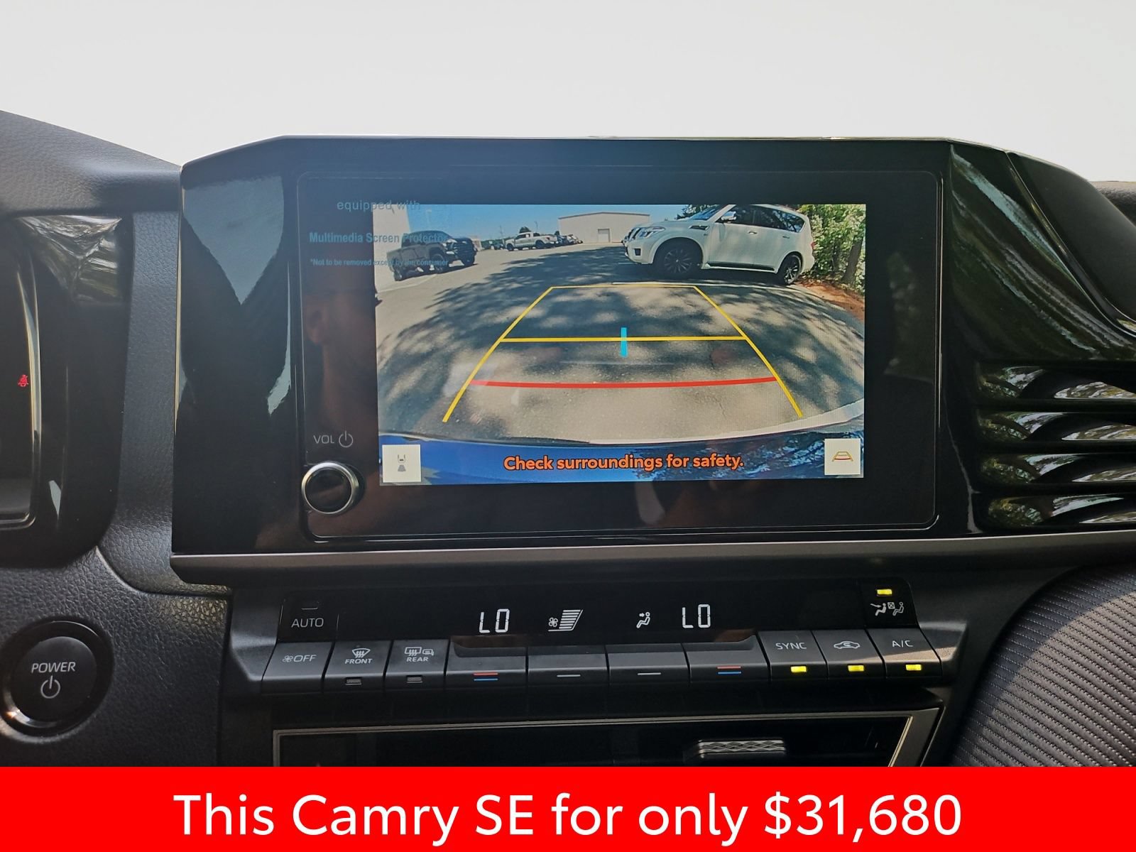 Used 2025 Toyota Camry SE FWD image 28