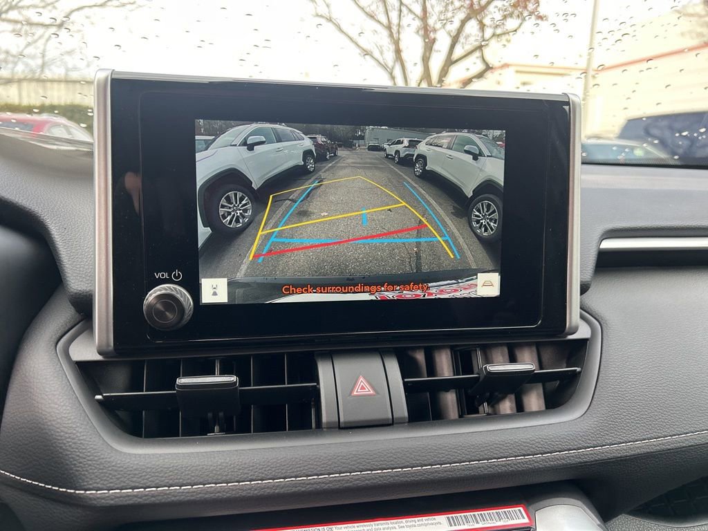 New 2025 Toyota RAV4 LE image 6