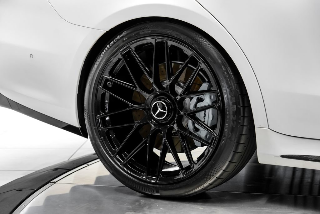 Used 2024 Mercedes-Benz S 63 AMG S w/ Carbon Fiber Exterior Package image 68