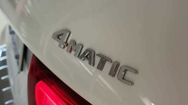 Used 2022 Mercedes-Benz GLB 250 4MATIC image 10