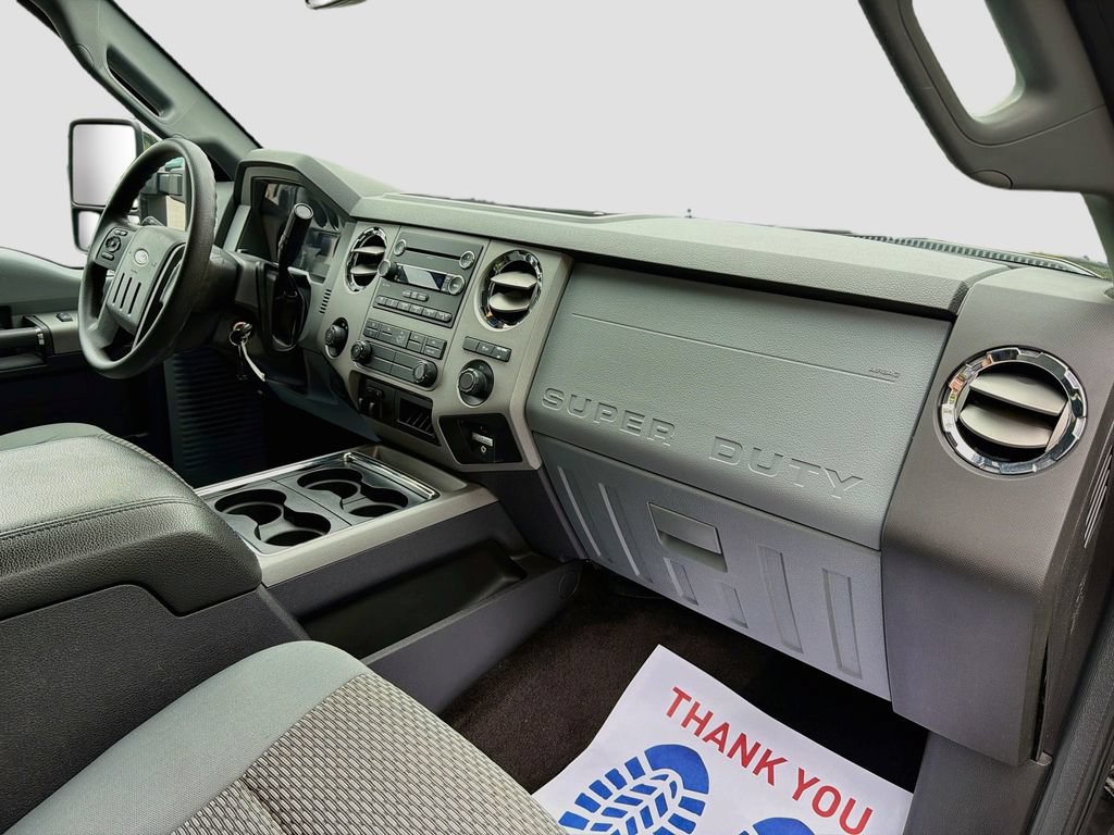 Used 2016 Ford F250 XLT w/ XLT Premium Package RWD image 28