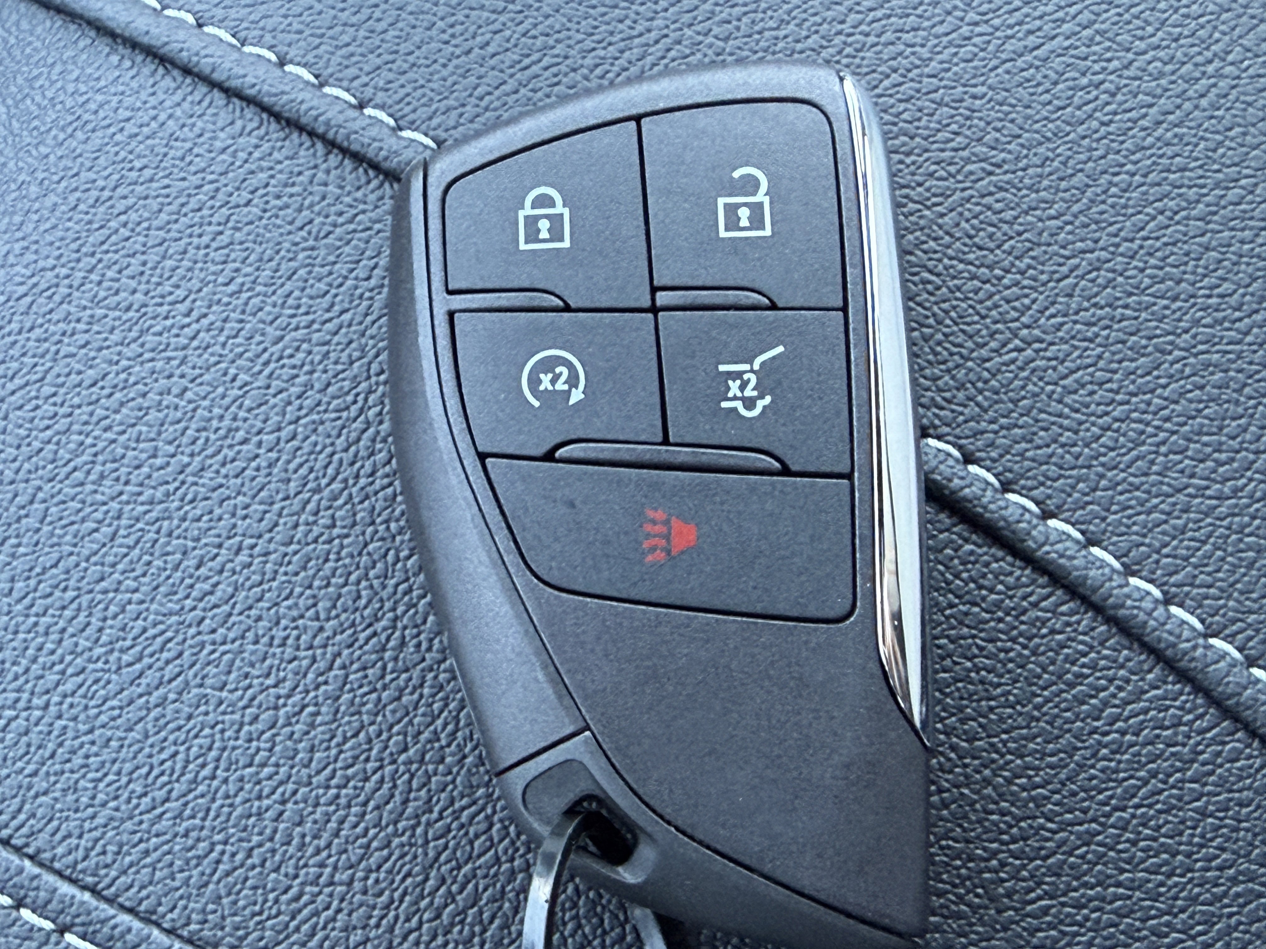 New 2026 Chevrolet Traverse LT image 35