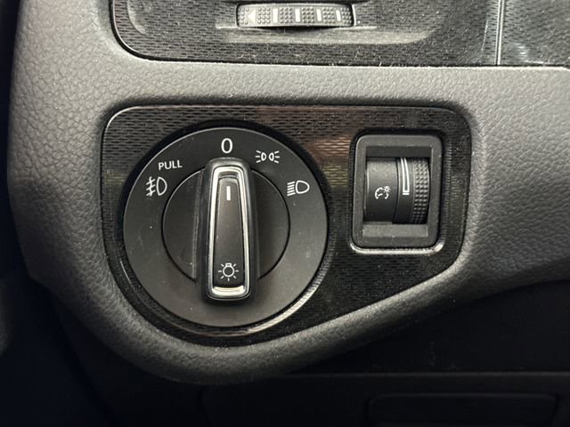 Used 2017 Volkswagen GTI S FWD image 29