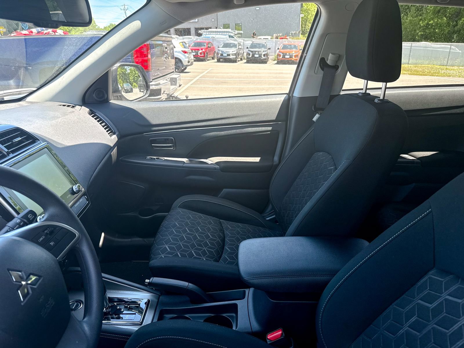 Used 2026 Mitsubishi Outlander Sport ES AWD/4WD image 11
