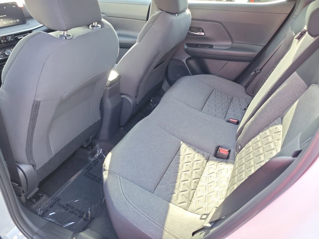 Used 2025 Nissan Kicks SV image 19