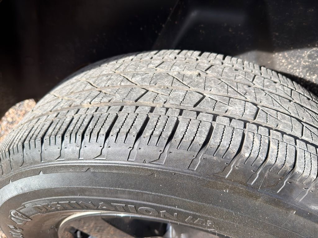 Used 2021 RAM 1500 Classic SLT image 40