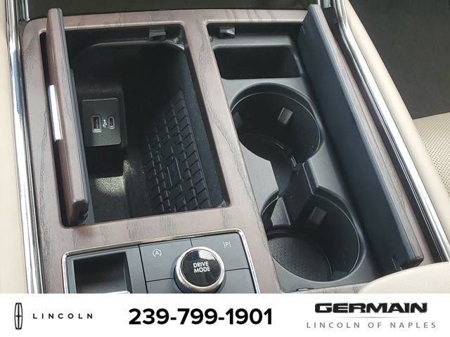 Certified 2023 Lincoln Navigator Reserve RWD image 34