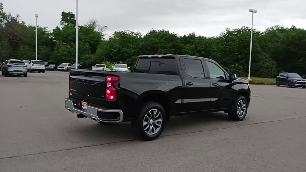 Certified 2025 Chevrolet Silverado 1500 LT w/ All Star Edition Plus AWD/4WD image 8