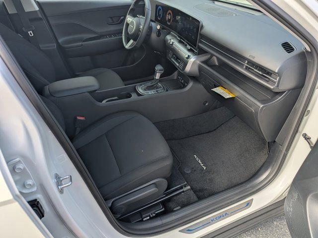 Used 2026 Hyundai Kona SEL Sport FWD image 12