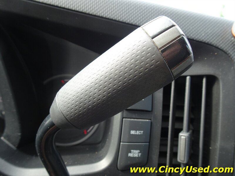 Used 2014 Honda Ridgeline RTL image 19