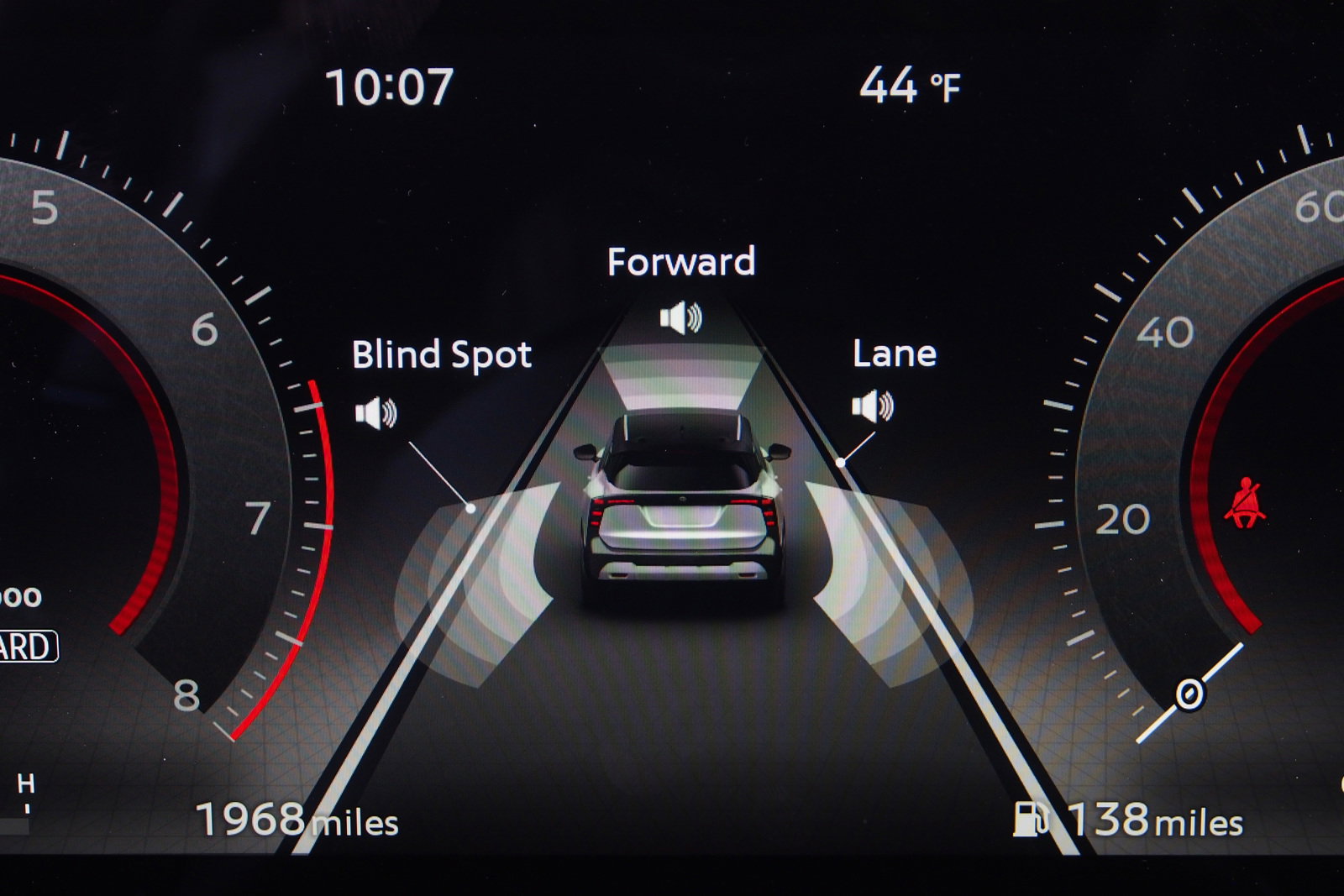 Used 2025 Nissan Kicks SR image 27