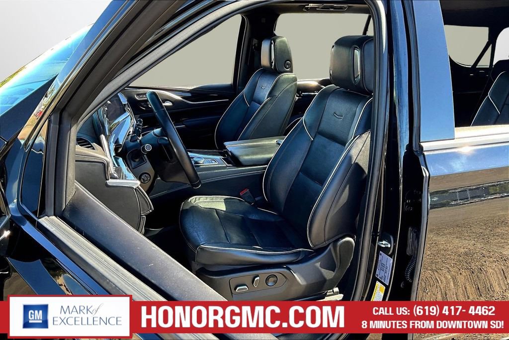 Used 2022 Cadillac Escalade ESV Sport w/ Touring Package AWD/4WD image 21