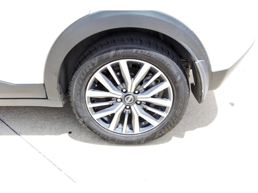 Used 2022 Nissan Kicks SV FWD image 7