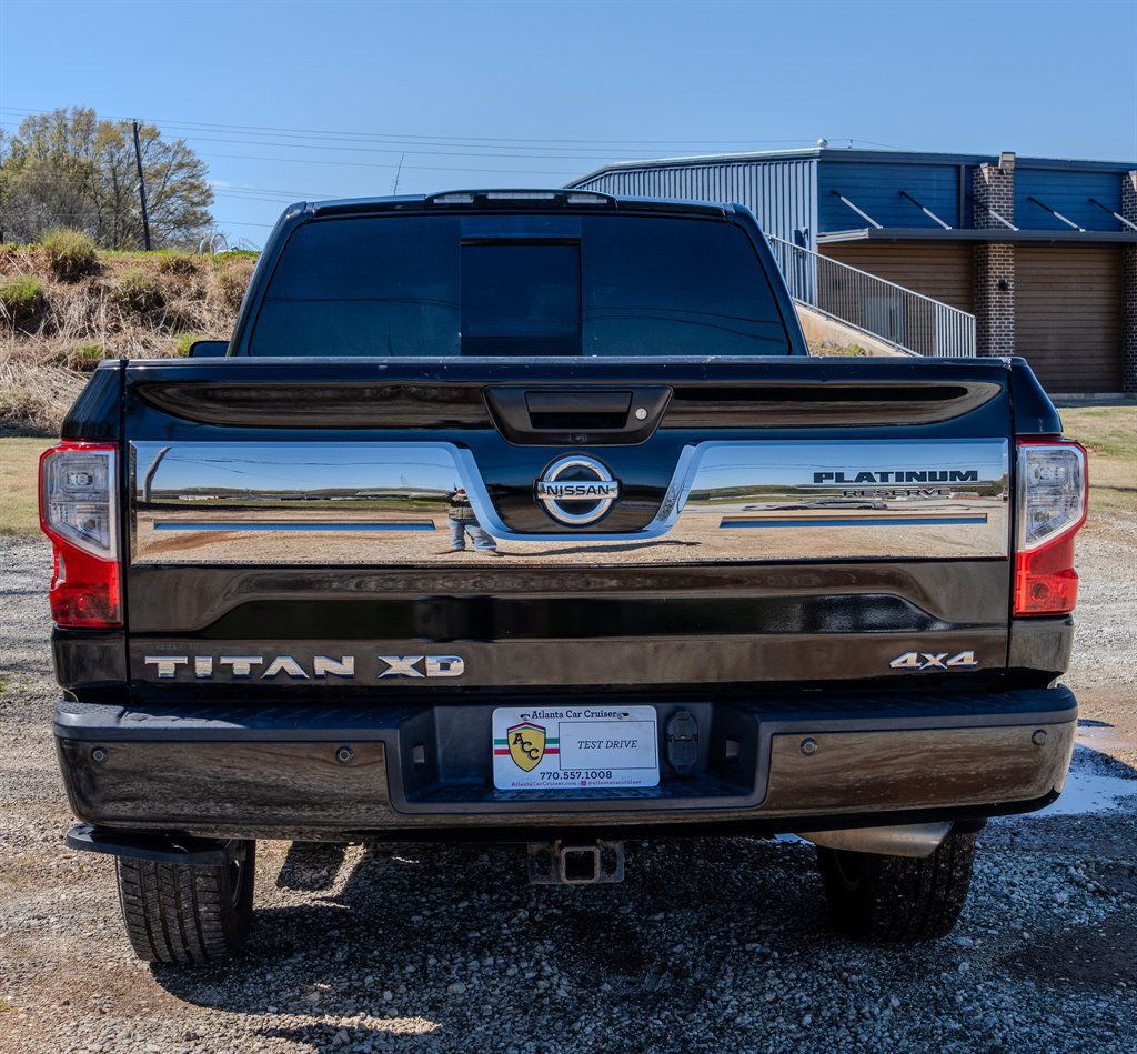 Used 2017 Nissan Titan Platinum Reserve AWD/4WD image 4