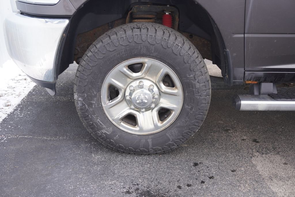 Used 2016 RAM 2500 Tradesman w/ Chrome Appearance Group image 6