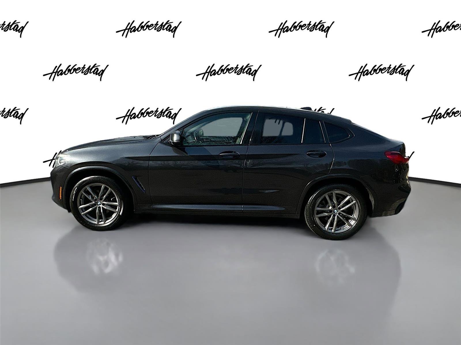 Used 2019 BMW X4 xDrive30i w/ M Sport Package 2 image 8