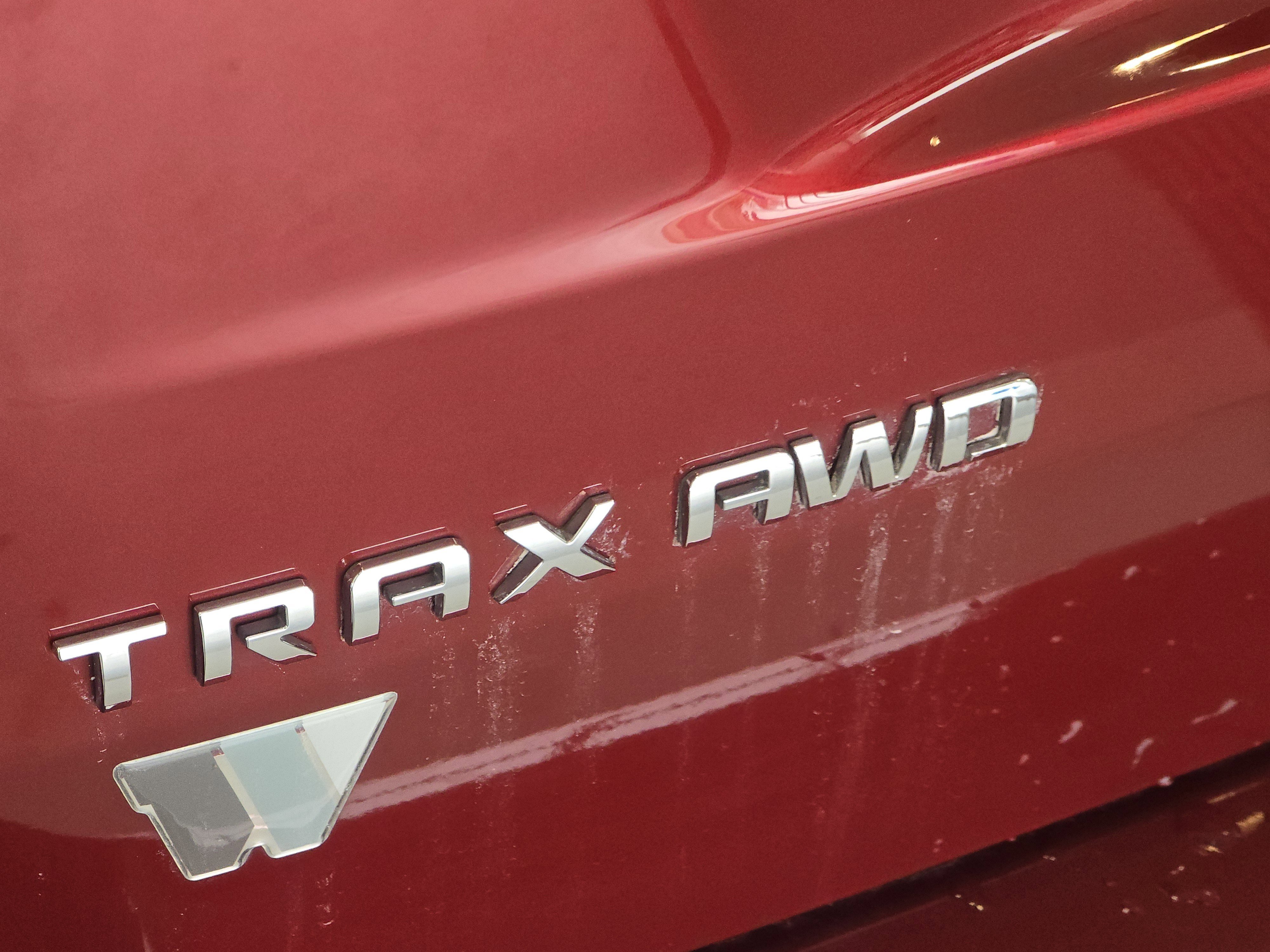 Used 2021 Chevrolet Trax LS w/ Tint and Cruise Package image 14