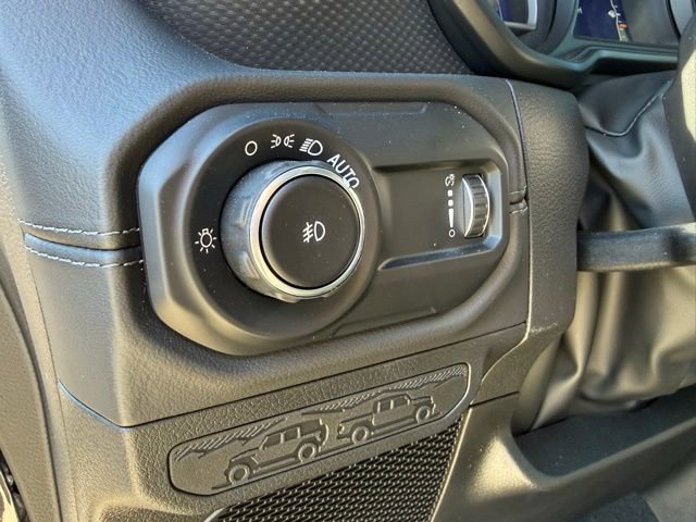 New 2025 Jeep Wrangler Unlimited Rubicon w/ Steel Bumper Group image 14