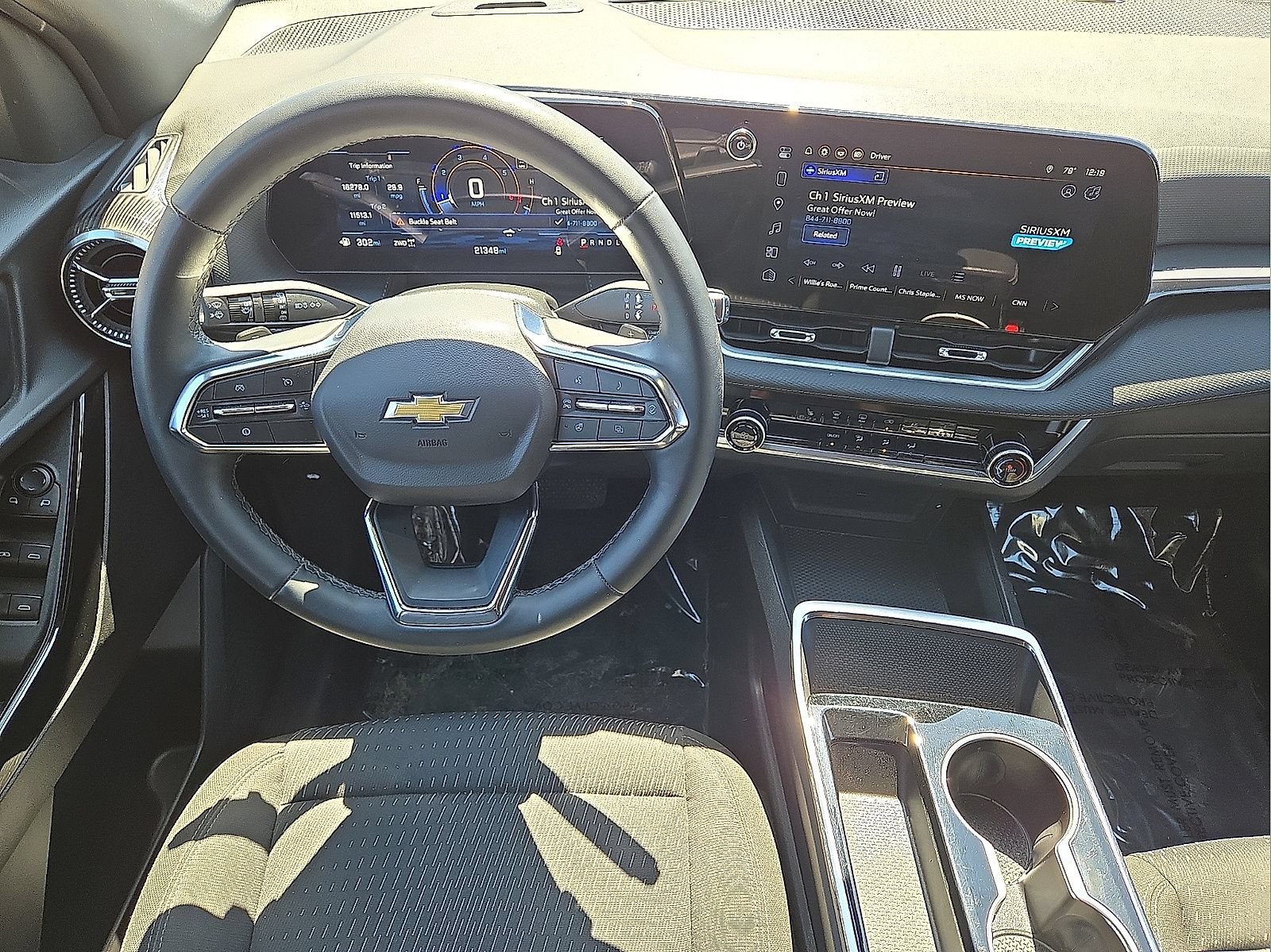 Used 2025 Chevrolet Equinox LT AWD/4WD image 16