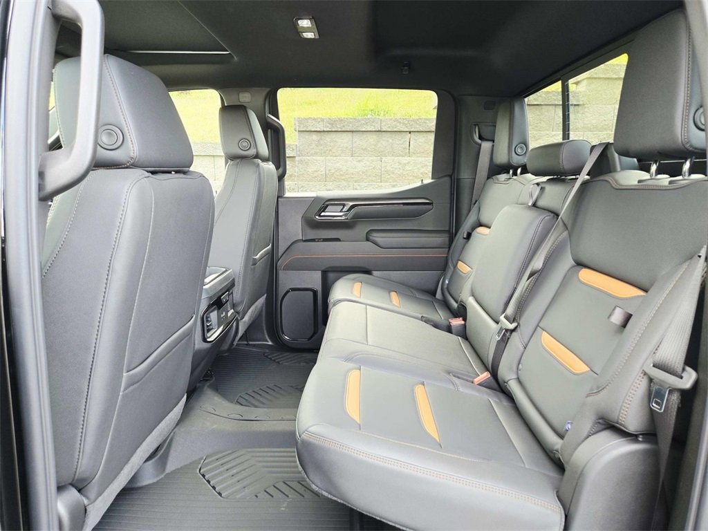 New 2026 GMC Sierra 1500 AT4 w/ AT4 Premium Package image 15