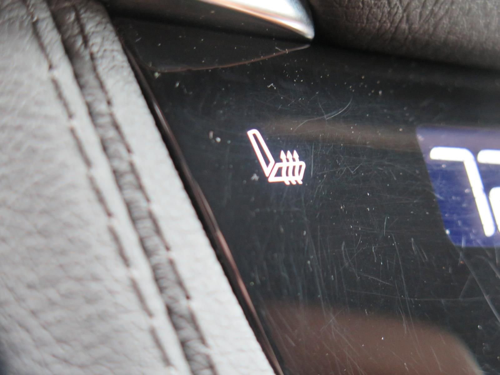 Used 2023 Cadillac XT5 Premium Luxury image 16